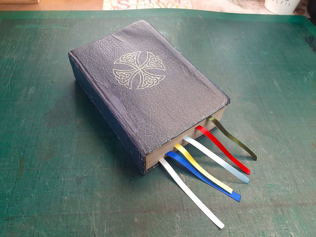 Liturgy of the Hours with new ribbons